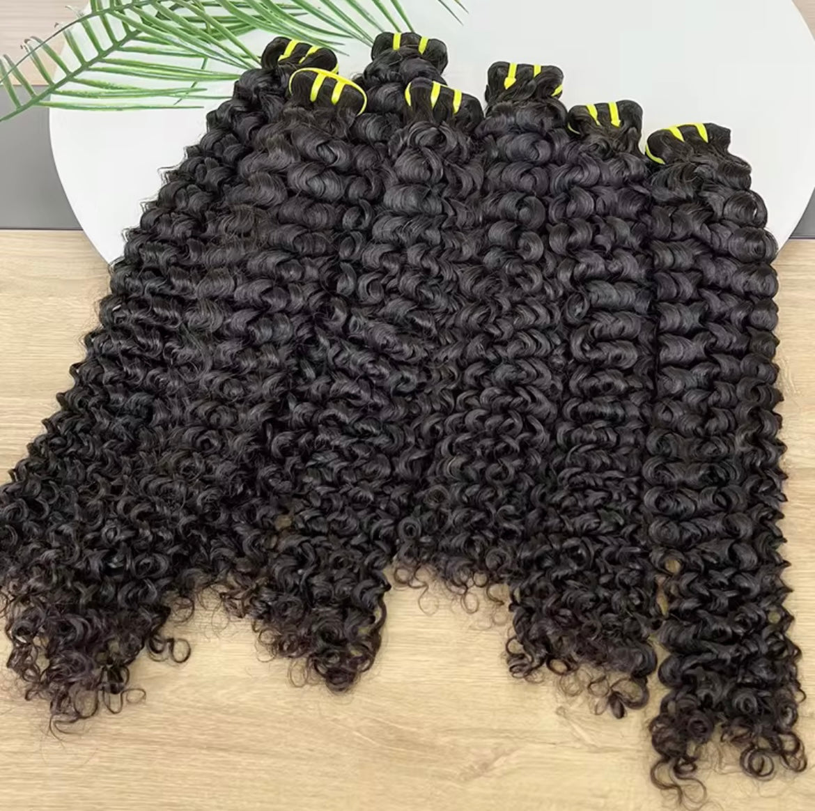 Deep Curly – 100% Raw Vietnamese Hair for Defined, Lush Curls